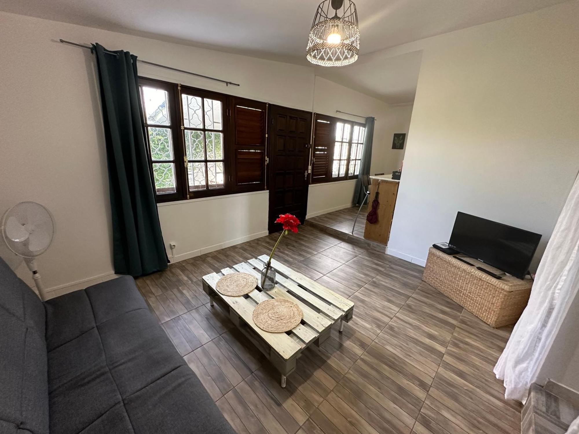 Apartmán T2 A Convenance Baie-Mahault Exteriér fotografie